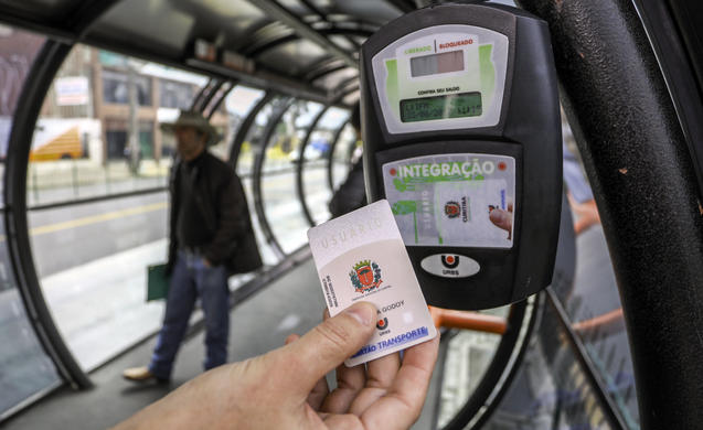  Maringá e Londrina vão reduzir tarifas de ônibus. E Curitiba?