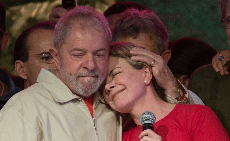  Lula define Gleisi Hoffman como coordenadora-geral da campanha
