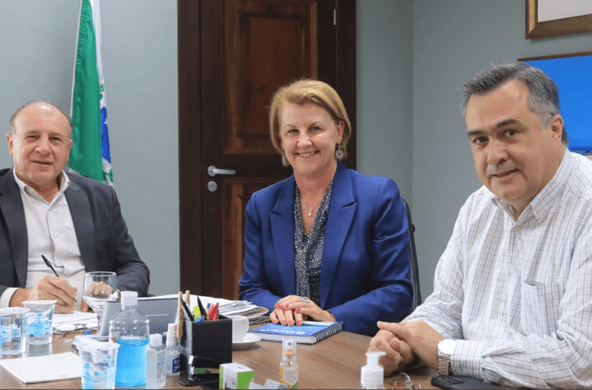  Ortega, Beto Preto e Marcia Huçulak: a  foto diz muito