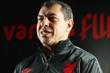 Fábio Carille é o novo treinador do Athletico Paranaense