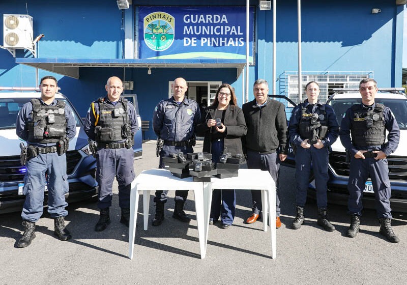  Pinhais é o primeiro município do Paraná a utilizar câmeras em viaturas e guardas