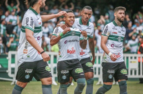 Coritiba vence o Botafogo e mantém invencibilidade no Couto Pereira