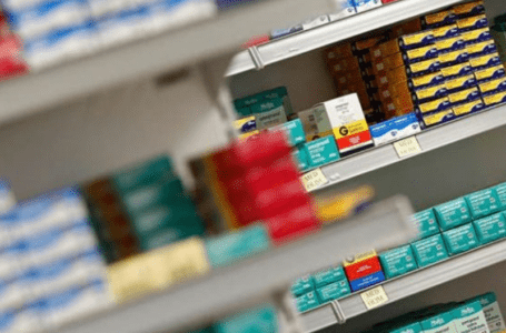 Hospitais e farmácias de todo o Brasil relatam falta de medicamentos