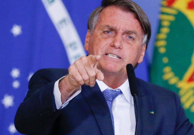  “Ele que responda pelos atos dele”, diz Bolsonaro