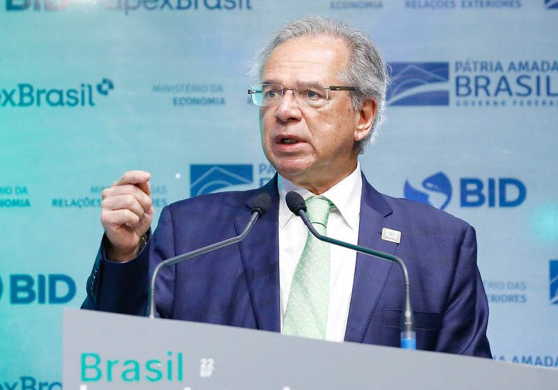  Brasil crescerá entre 3% e 4% nos próximos anos, diz Paulo Guedes