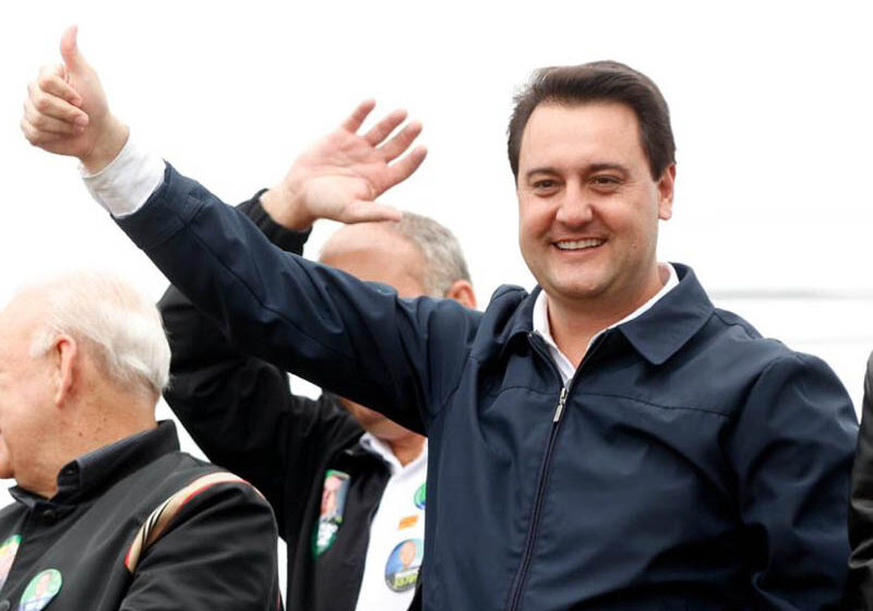  Radar projeta reeleição de Ratinho Jr. no primeiro turno e vitória de Alvaro no Senado