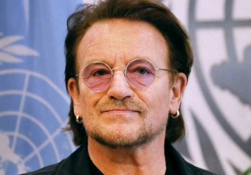  Bono se desculpa por ter forçado disco do U2 em dispositivos da Apple em 2014