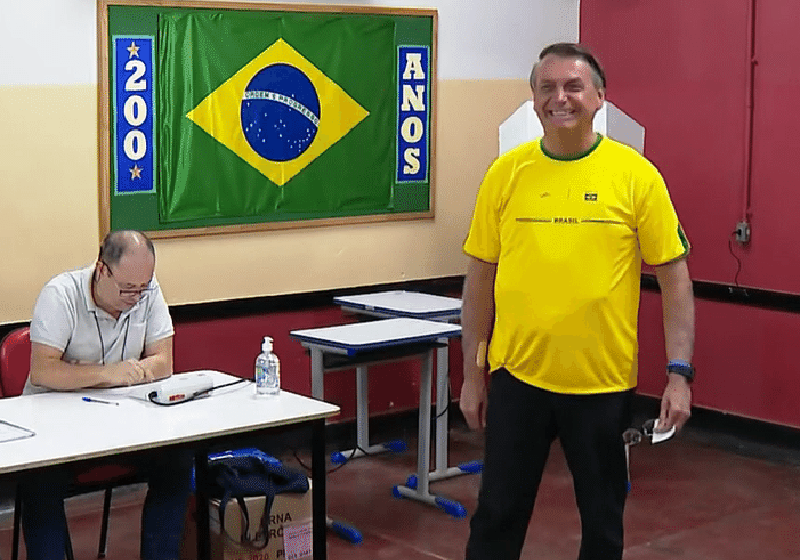  ‘Em eleição limpa, tenho certeza que ganharemos com no mínimo 60%’, diz Bolsonaro