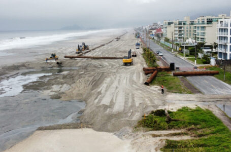 Governo conclui a engorda da praia de Matinhos e entrega obra antes do prazo