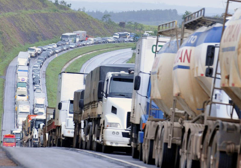  Transporte de cargas paranaense espera melhorias com investimento de 395 milhões em infraestrutura