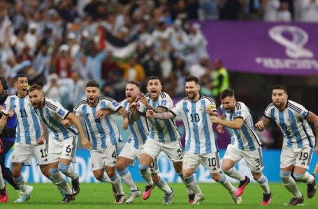 Argentina vence a Holanda e está na semifinal da Copa do Catar