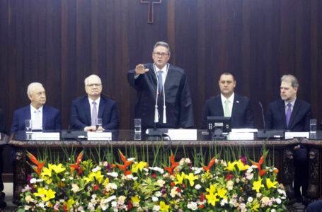 Luiz Fernando Tomasi Keppen assume a presidência do TJPR