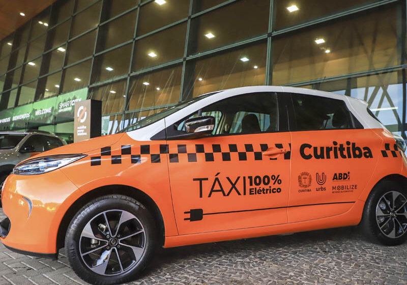  Smart City: Curitiba anuncia os primeiros táxis elétricos da cidade