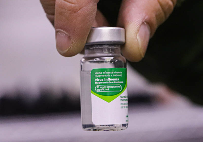  Paraná antecipa vacinação contra a gripe e campanha começa na próxima terça-feira