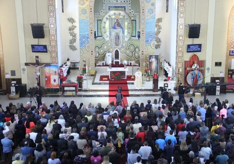  X Festa da Misericórdia reúne centenas de fiéis em Curitiba no fim de semana