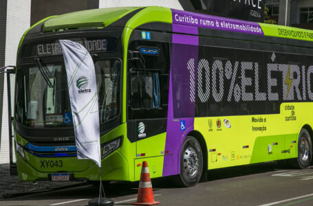 Curitiba vai comprar 84 ônibus elétricos com apoio de banco alemão