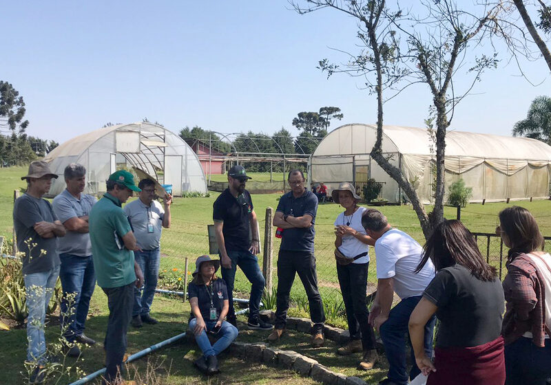  Casa da Agroecologia do IDR-Paraná recebe visita de técnicos de Santa Catarina