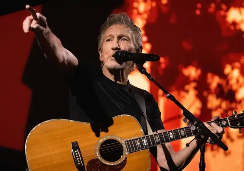  Roger Waters abre turnê pelo Brasil com reafirmação política
