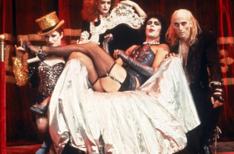 Halloween com terror, rock n’ roll e drag queen: The Rocky Horror Picture Show