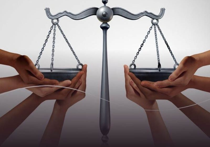  Os perigos do ativismo judicial: quando a lei e a política se entrelaçam