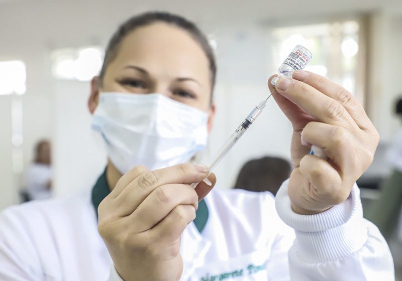 Sábado é Dia D de vacinação em 20 unidades de Saúde de Curitiba