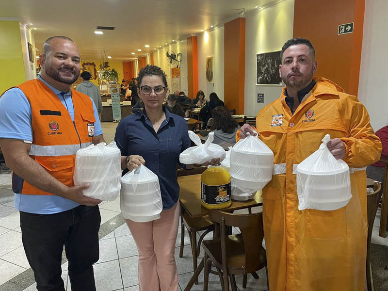 voluntários