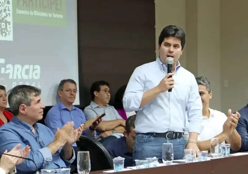  Ministro do Esporte, André Fufuca, visita Londrina e anuncia recursos para a cidade