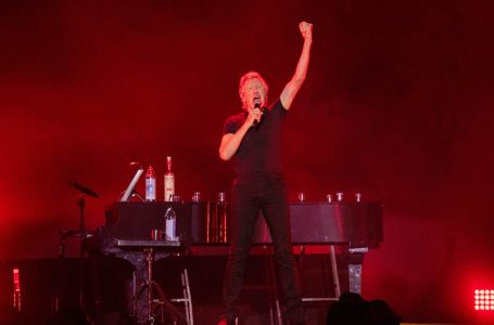 Roger Waters chega a Curitiba com sua turnê de despedida