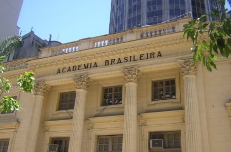 Lília Schwarcz e Edgard Telles Ribeiro são candidatos a vaga na Academia Brasileira de Letras