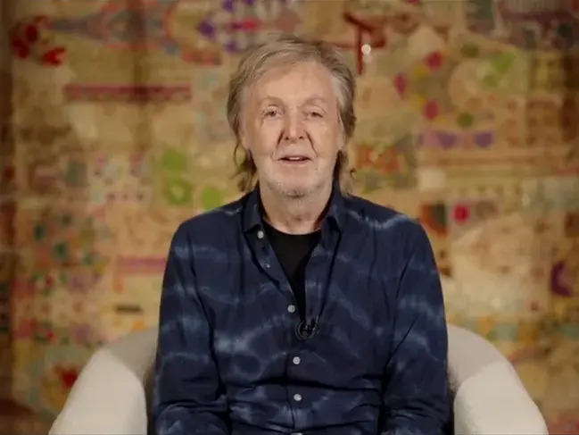 Paul McCartney lembra antigos shows e fala sobre uso de IA em ‘Now and Then’
