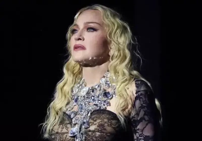  Madonna confirma show gratuito em Copacabana