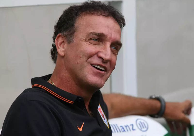  Athletico anuncia Cuca como novo treinador
