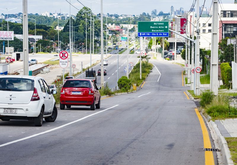  Marginal da Linha Verde, no Bacacheri, é liberada ao trânsito em Curitiba
