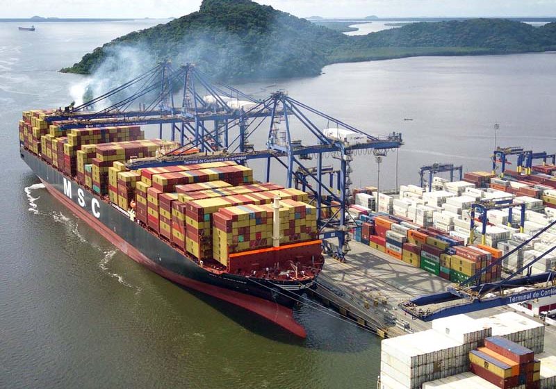  Porto de Paranaguá recebe maior navio da história do Paraná em capacidade