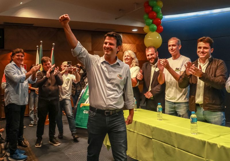  Eleições 2024: MDB de Curitiba vai de Eduardo Pimentel para a Prefeitura