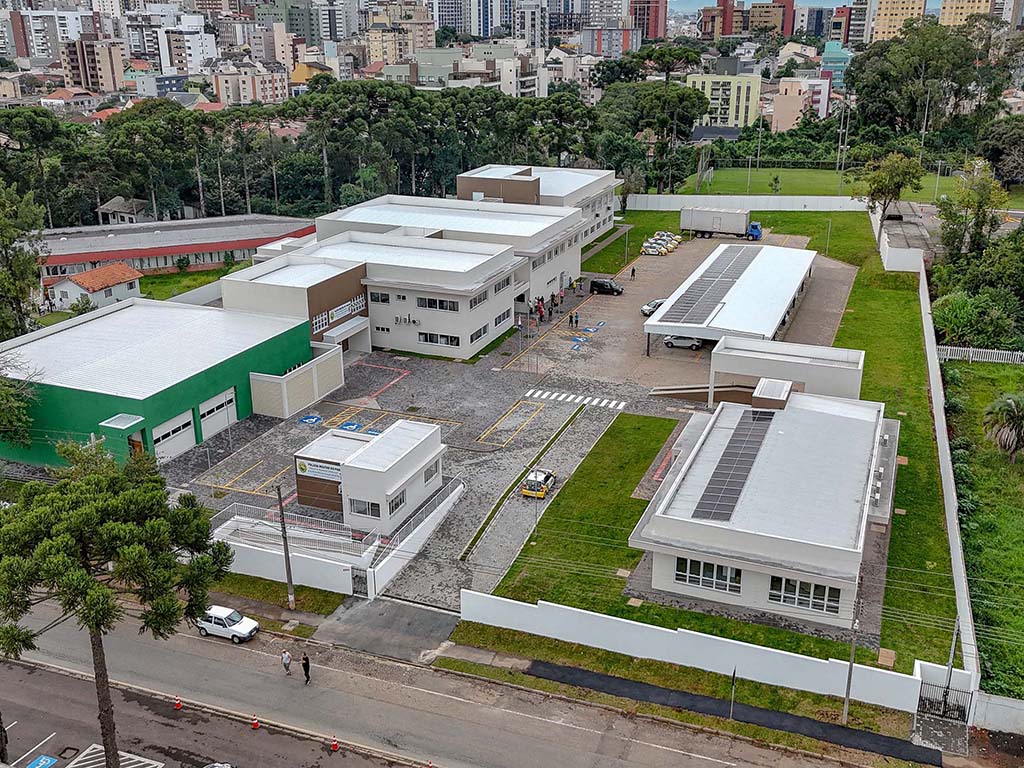 Batalhão de Polícia Escolar Comunitária curitiba