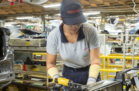 Toyota lidera vendas de veículos híbridos no primeiro semestre após conquistar marco histórico