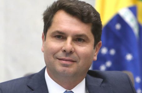 Nova eleição confirma o deputado Alexandre Curi na presidência da Assembleia