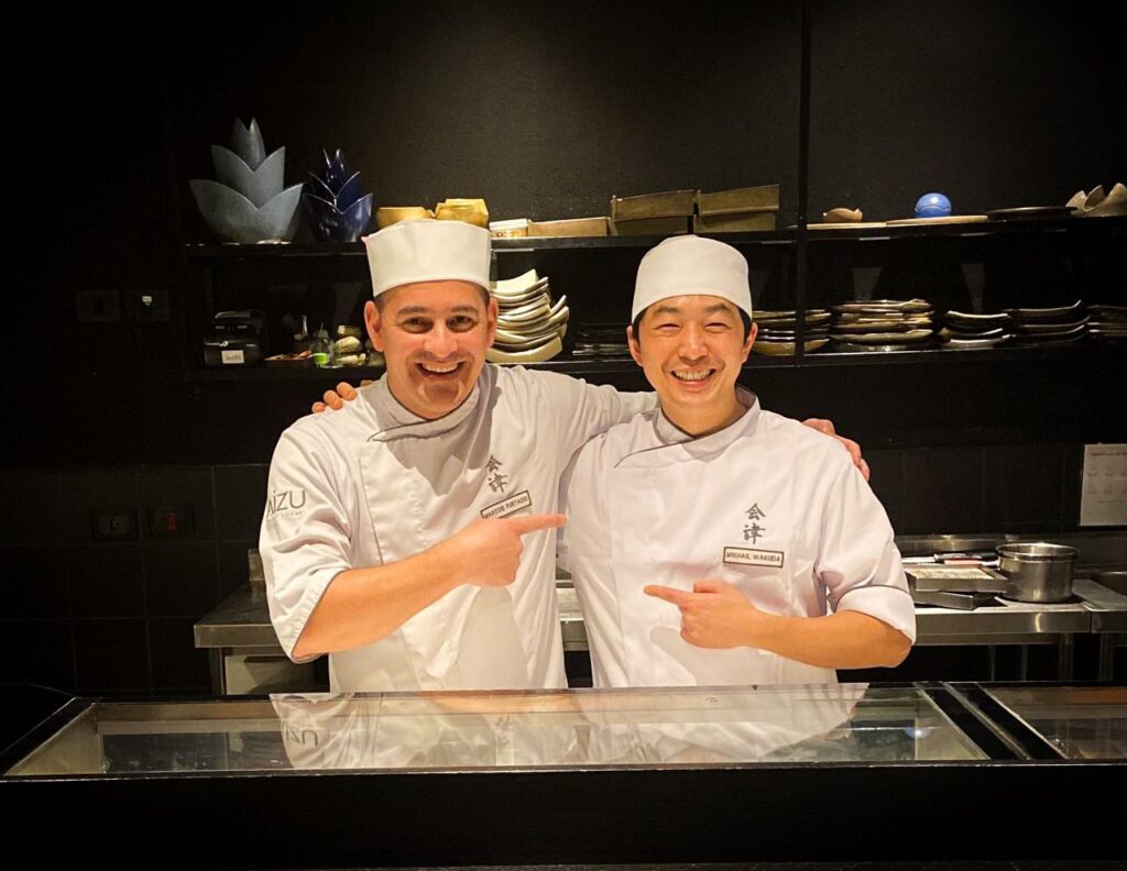 Chef Mikhail Vakuda e o chef do sushi, Marcos Furtado