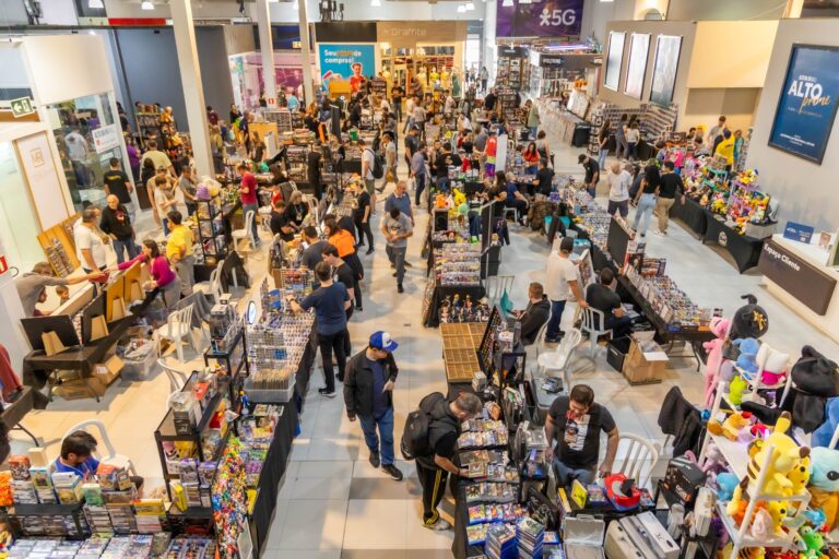 Alto da XV Mall recebe a Feira Universo Colecionadores nos dias 25 e 26 de janeiro