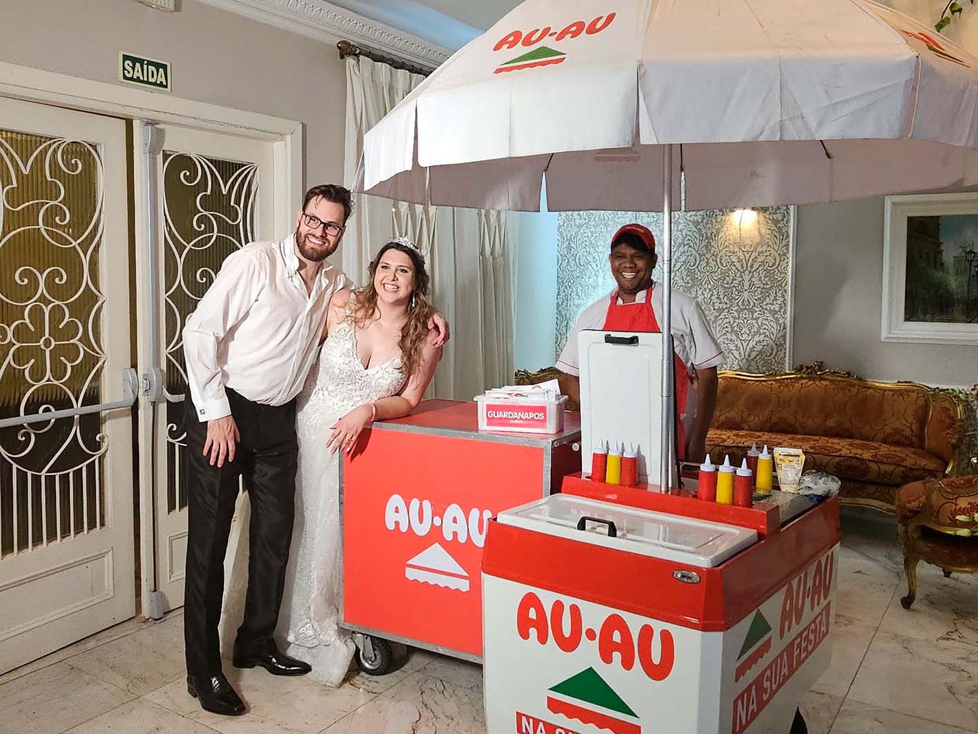 Au-Au na sua festa