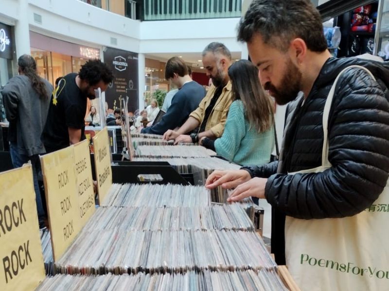 Feira de Vinil