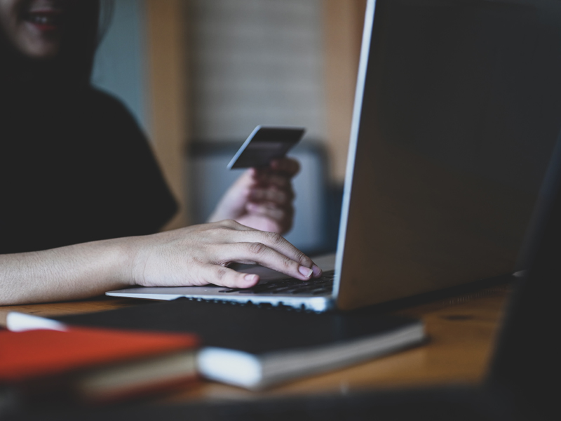 Internet - Black Fraude