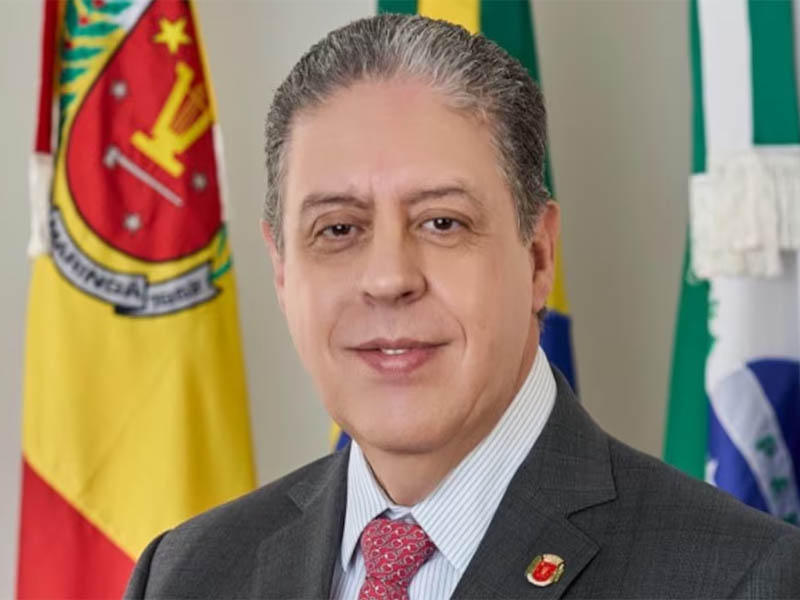 carlos