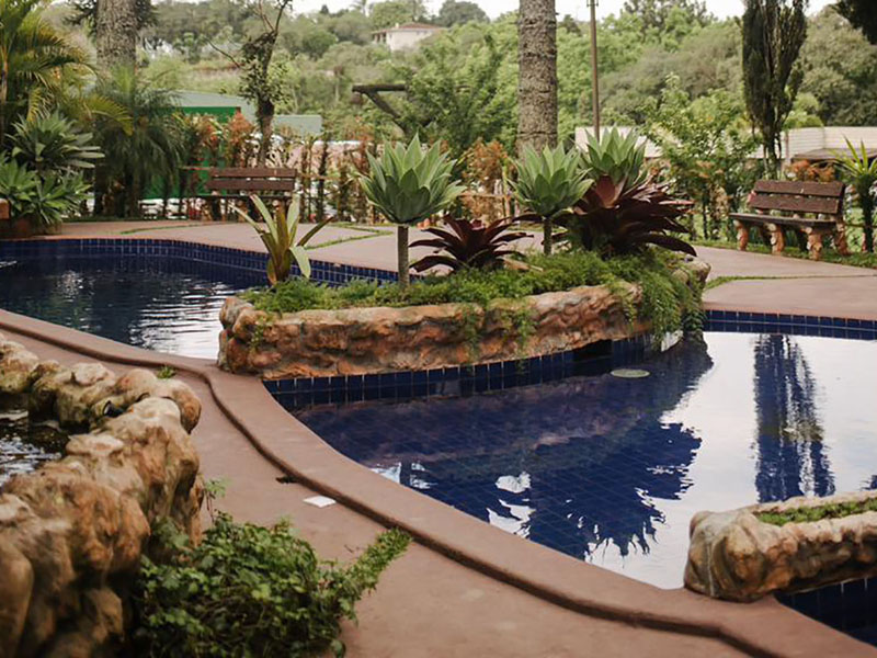 Piscina Vila Katu