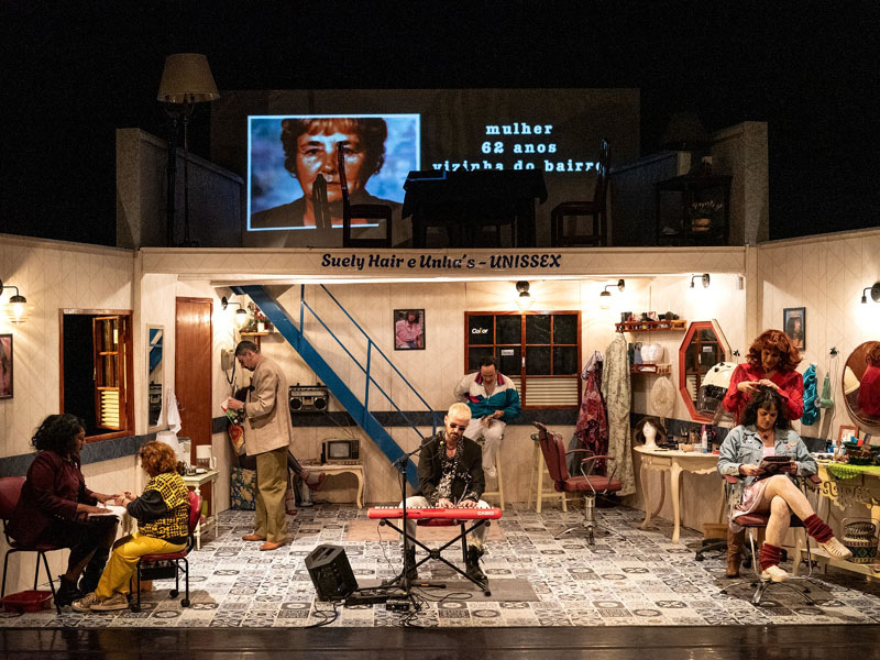 Reparação - Mostra Lucia Camargo