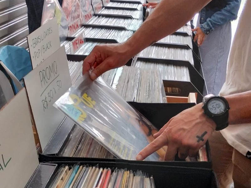 Feira de Vinil mercado