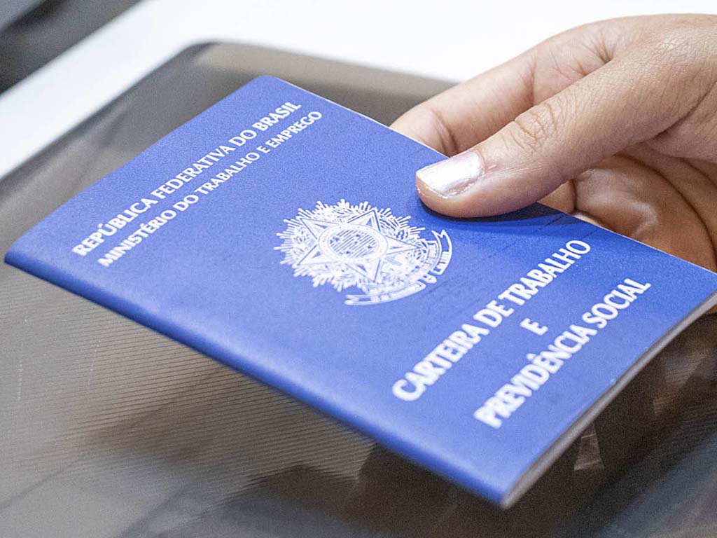 carteira de trabalho curitiba empregos