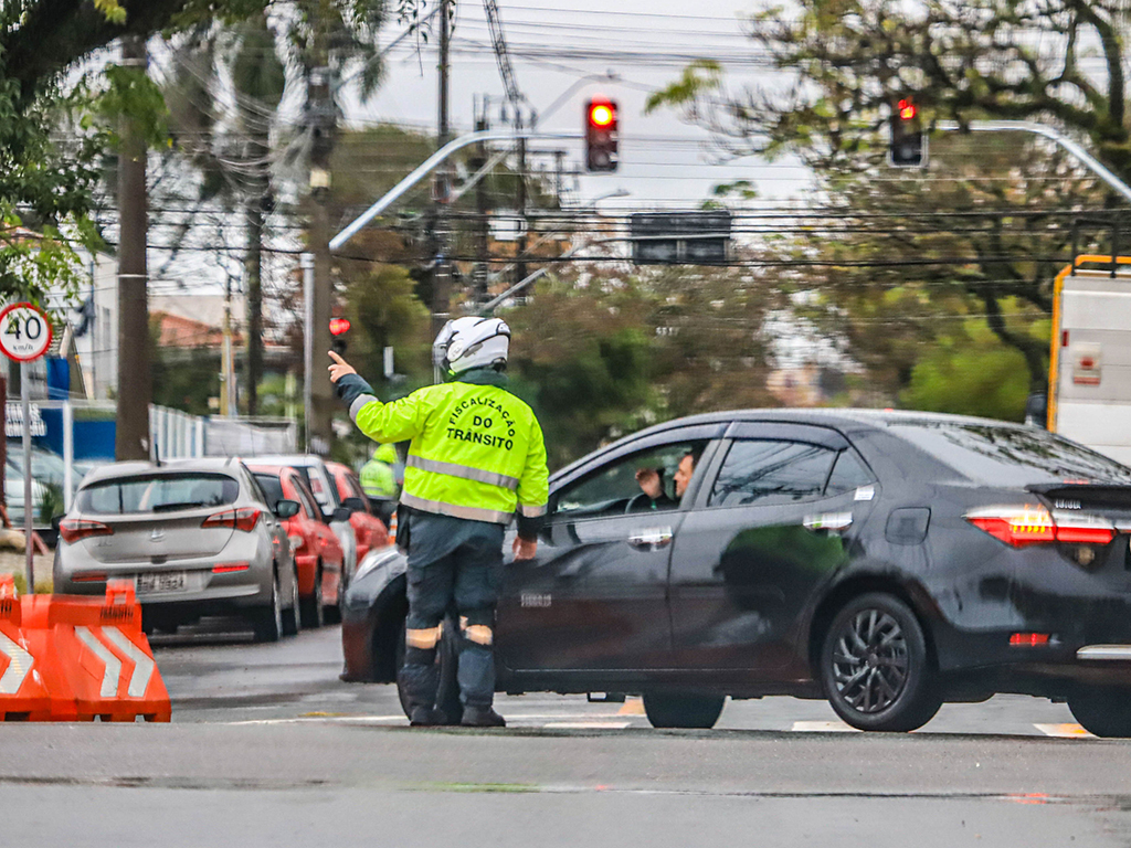transito bloqueios curitiba