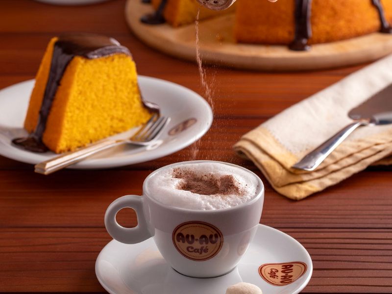 Au-Au Café